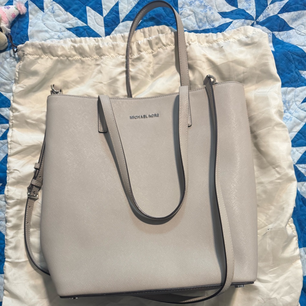 Michael Kors Cream Tote Bag